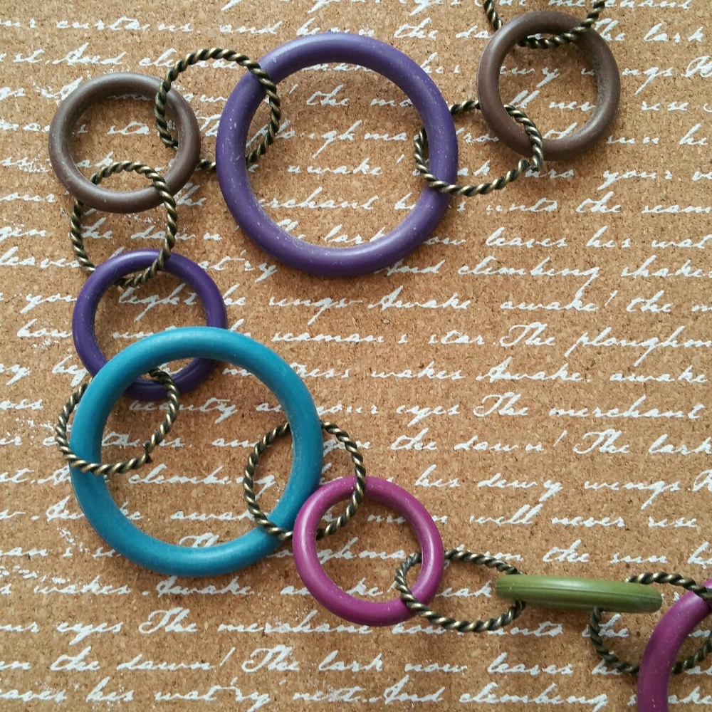 Multiple Colored Circle Necklace - Picture 6 of 6